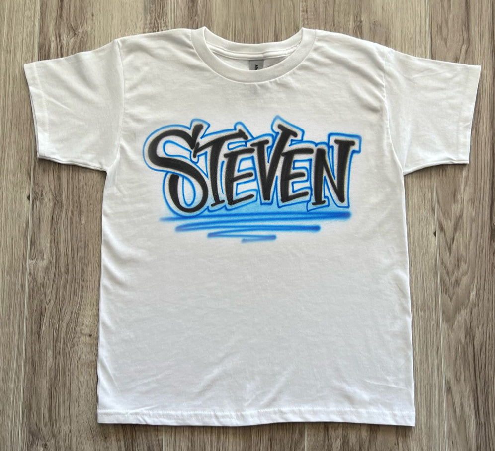 Outlined Print Name T shirt