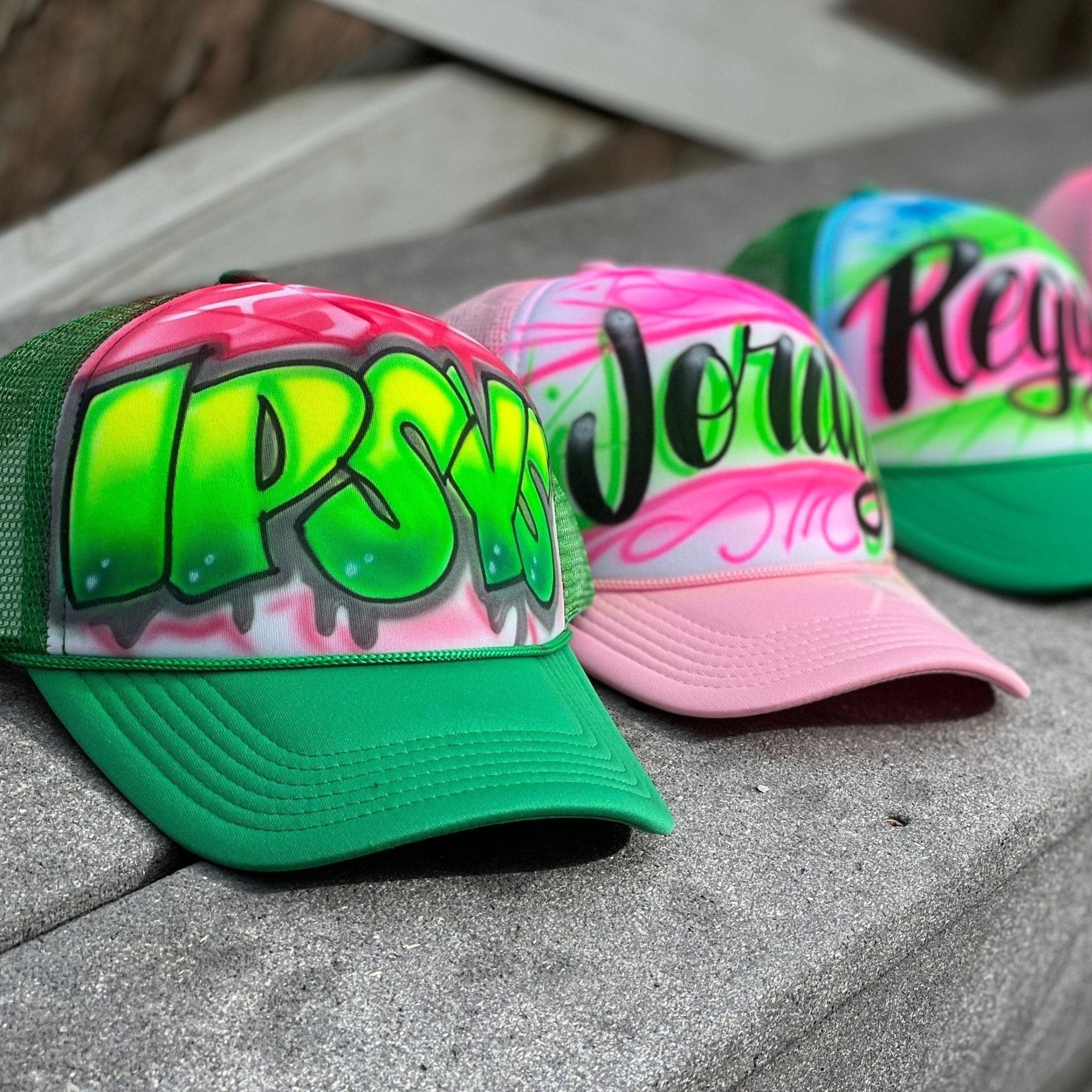 Airbrushed Any Name, Trucker Hat with Hearts